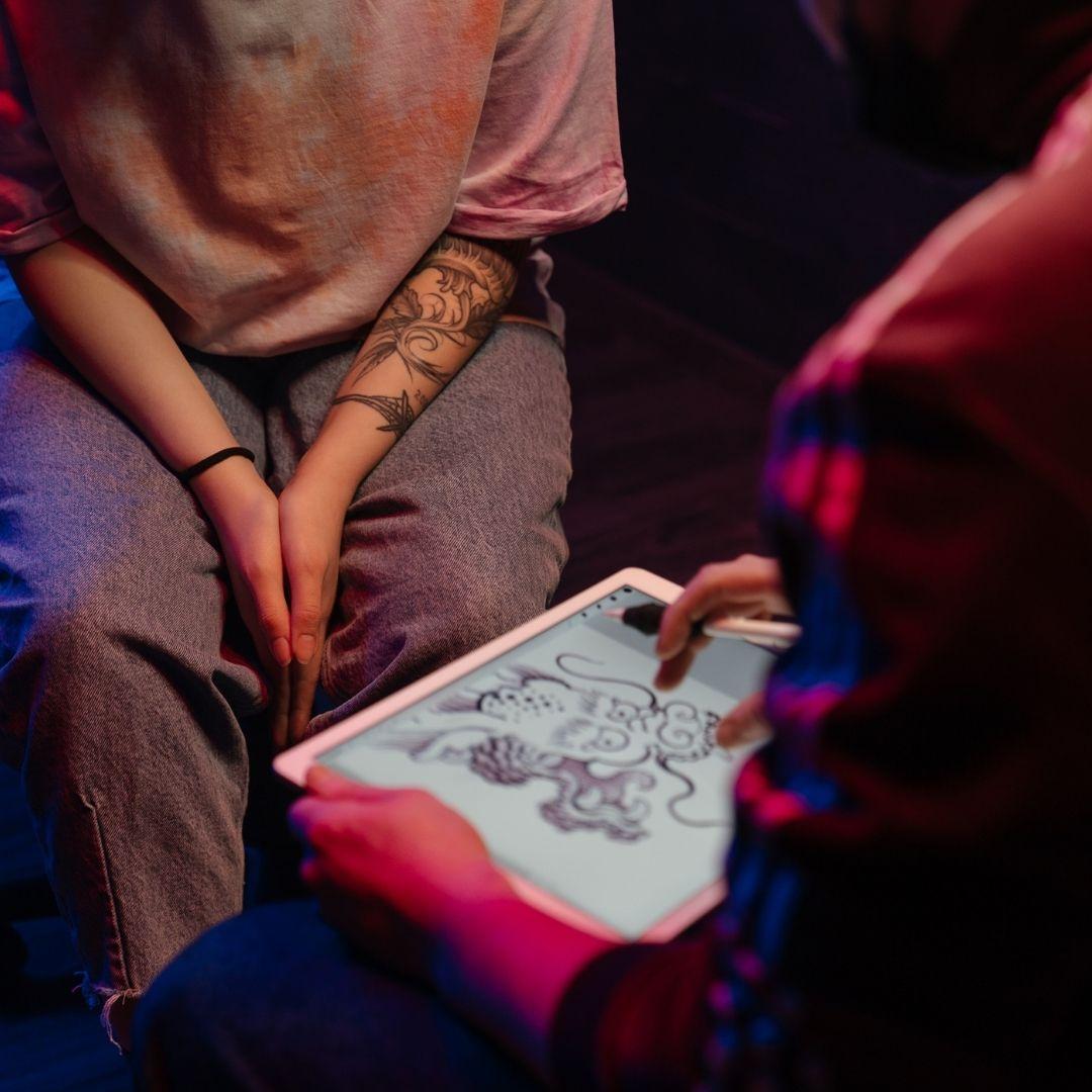 Altering the prices in a tattoo studio without losing customers