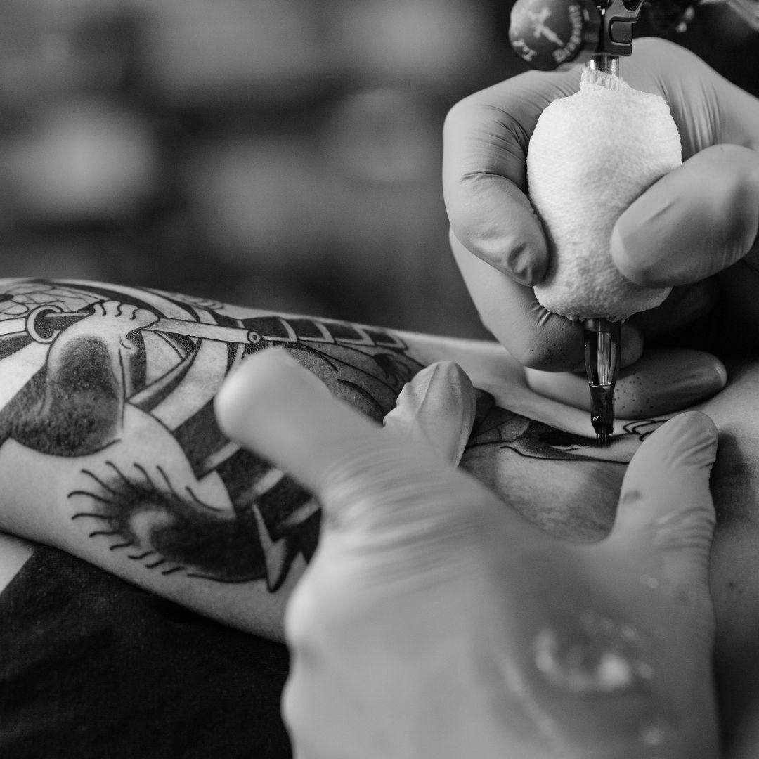Jak zacząć tatuować?