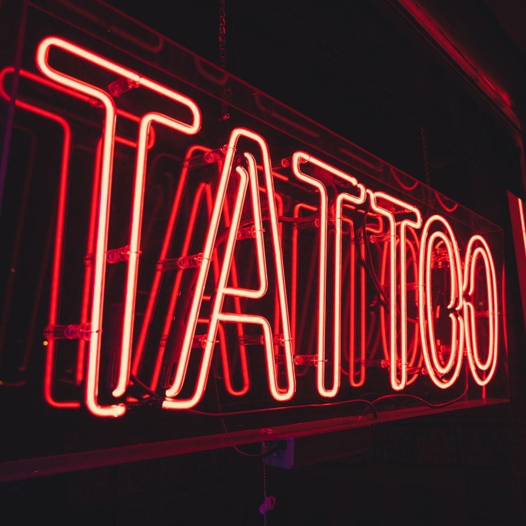 Braucht ein Tattoo-Studio eine visuelle Identität? Aufgaben und Grundsätze der kompetenten Markenführung